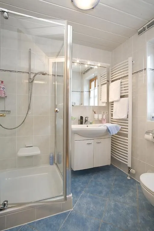 Pension Breitenlohner Reit im Winkl Guest house
