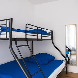 Maru Living C9 Hostel Köln